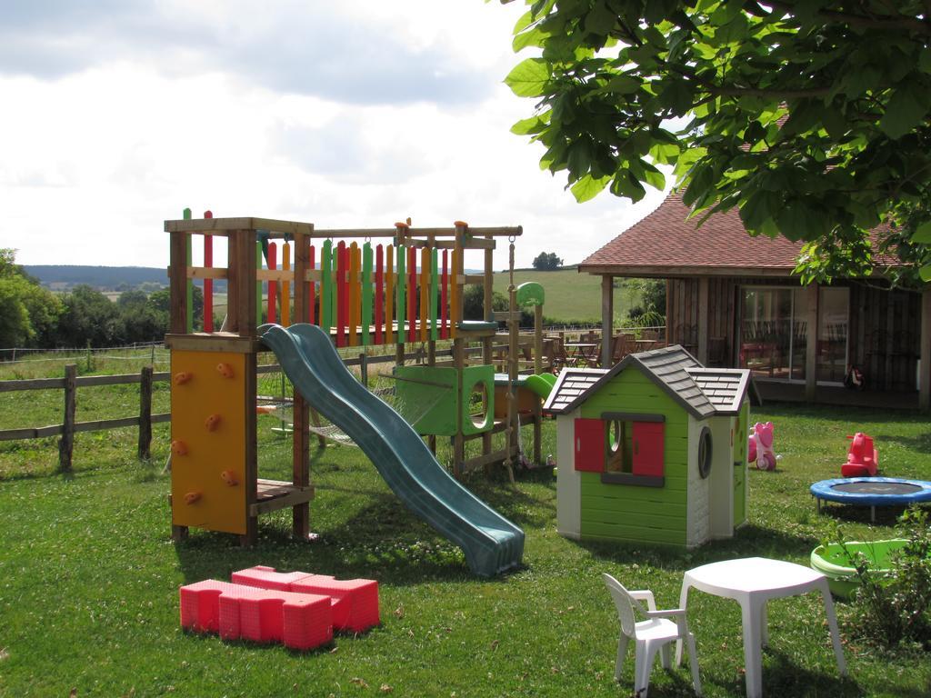 Bed and Breakfast Le Trot'In Chair Martigny-le-Comte Экстерьер фото